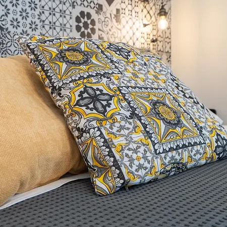 La Mora Bed and Breakfast